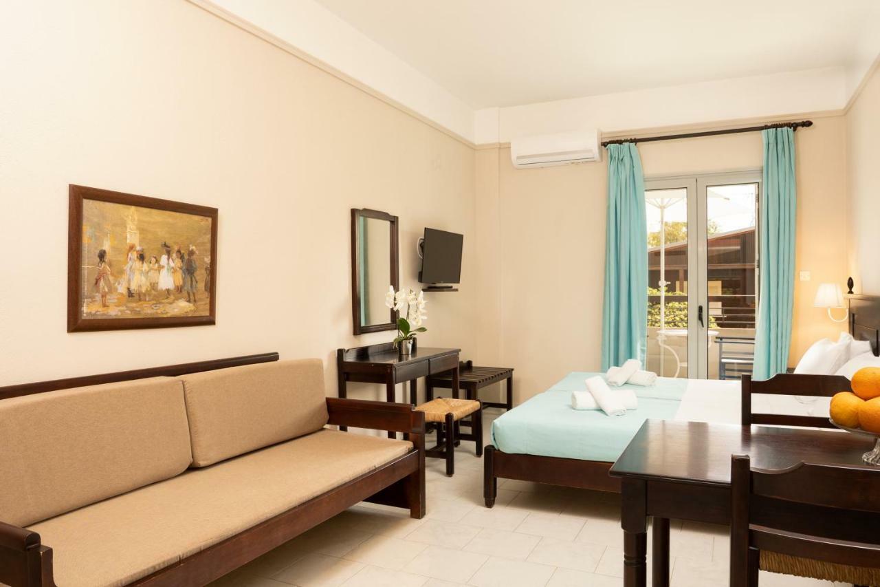 كاتو ذاراتسو Talos Hotel Apartments المظهر الخارجي الصورة